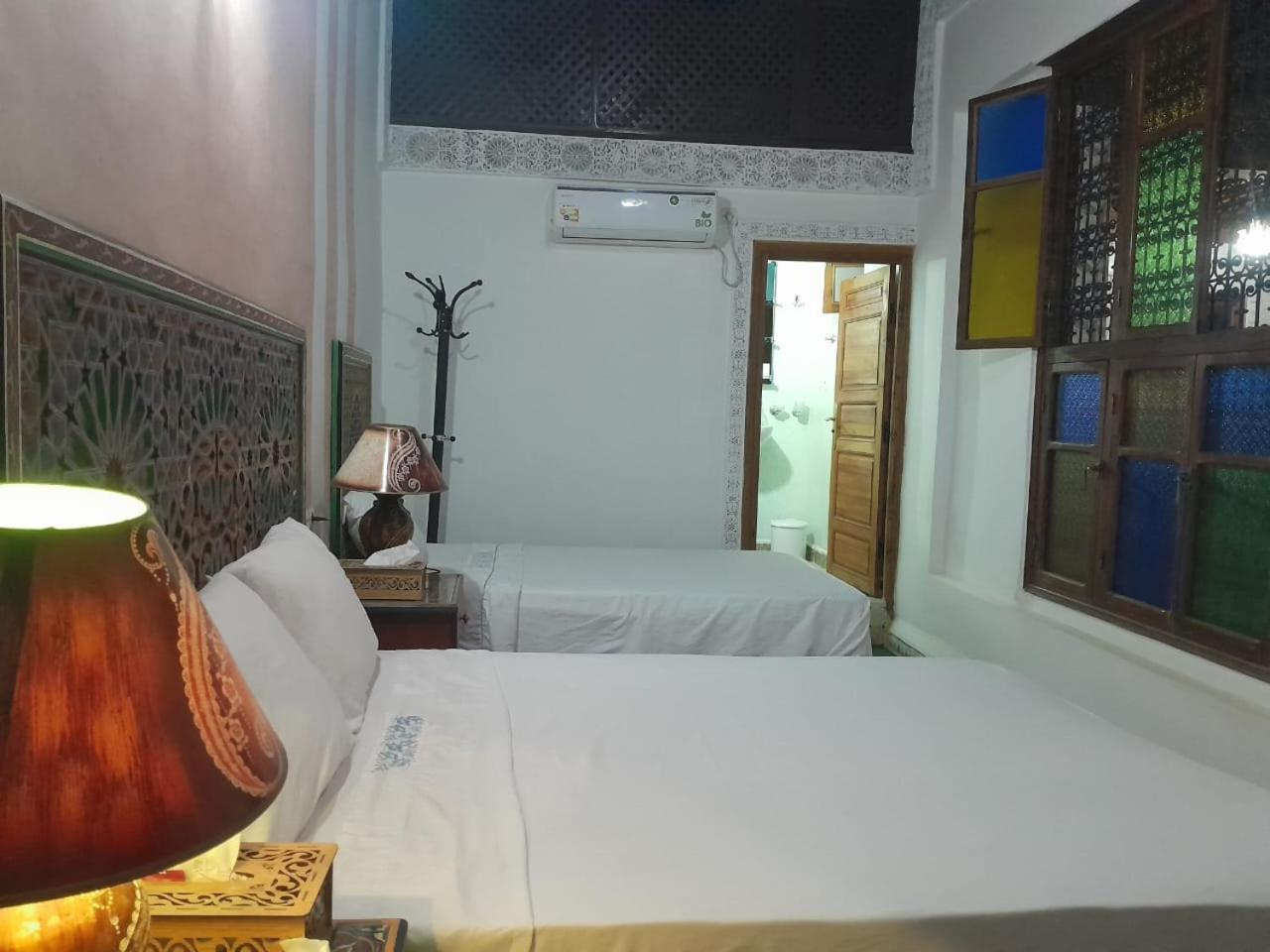Ferienwohnung Famille Fahym Fès Zimmer foto